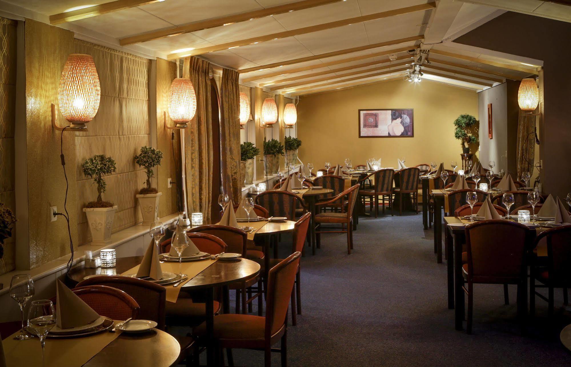 بيكبيرخين Hotel Restaurant Engelanderhof المظهر الخارجي الصورة